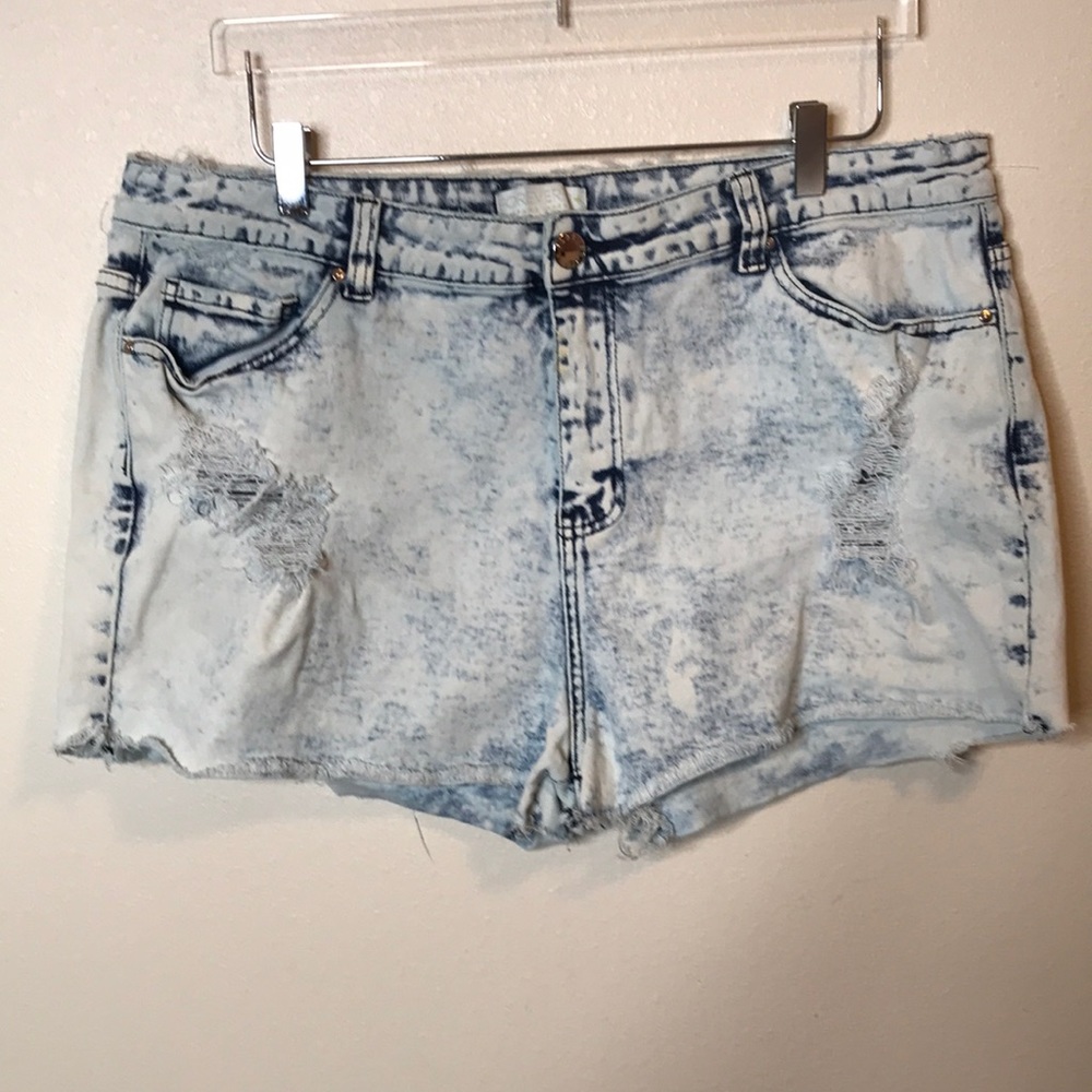 Forever 21 Plus Sz 16 Acid Wash Distress Shorts